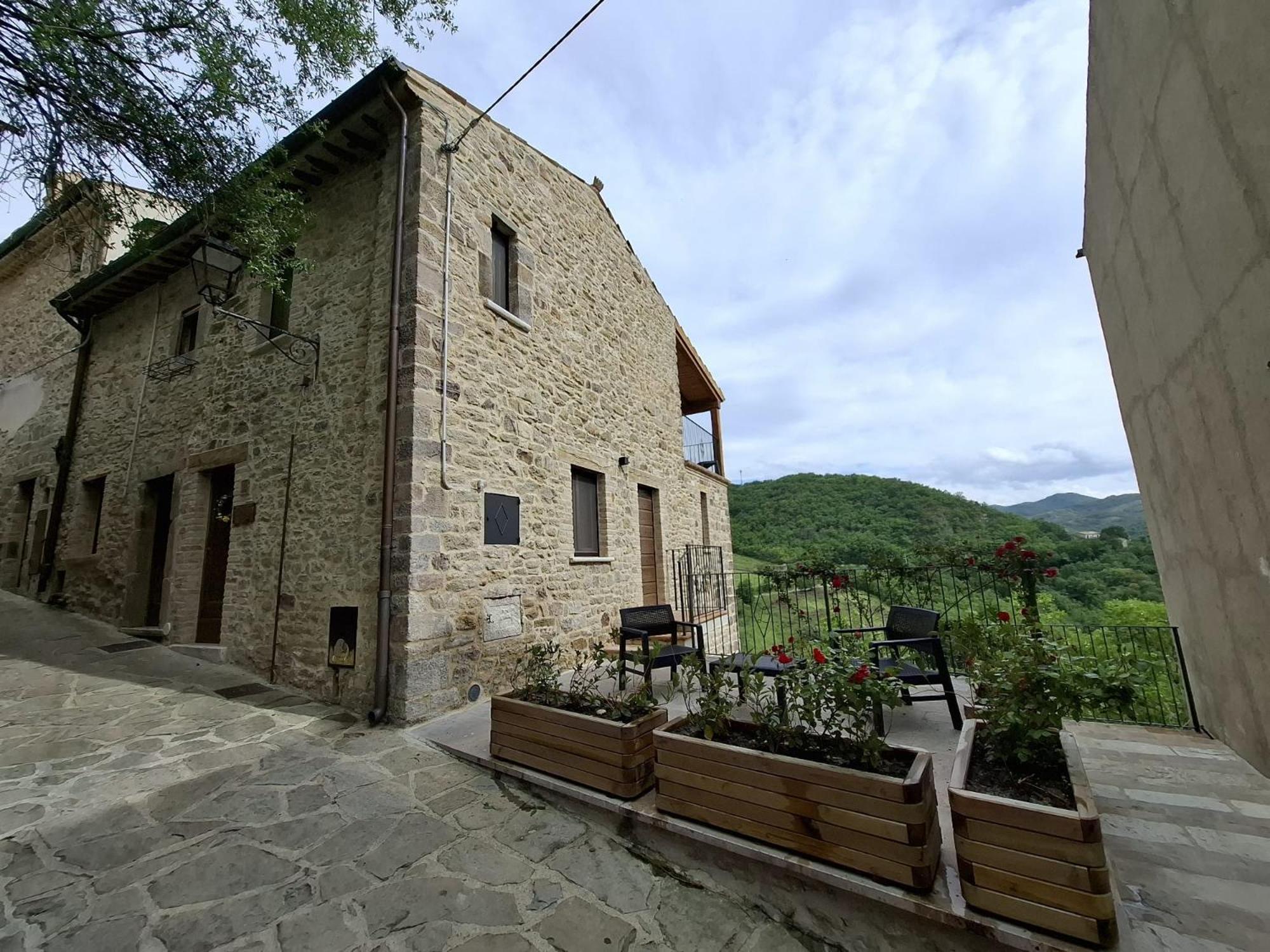 Luciae Domus Hotel Roccascalegna Exterior photo